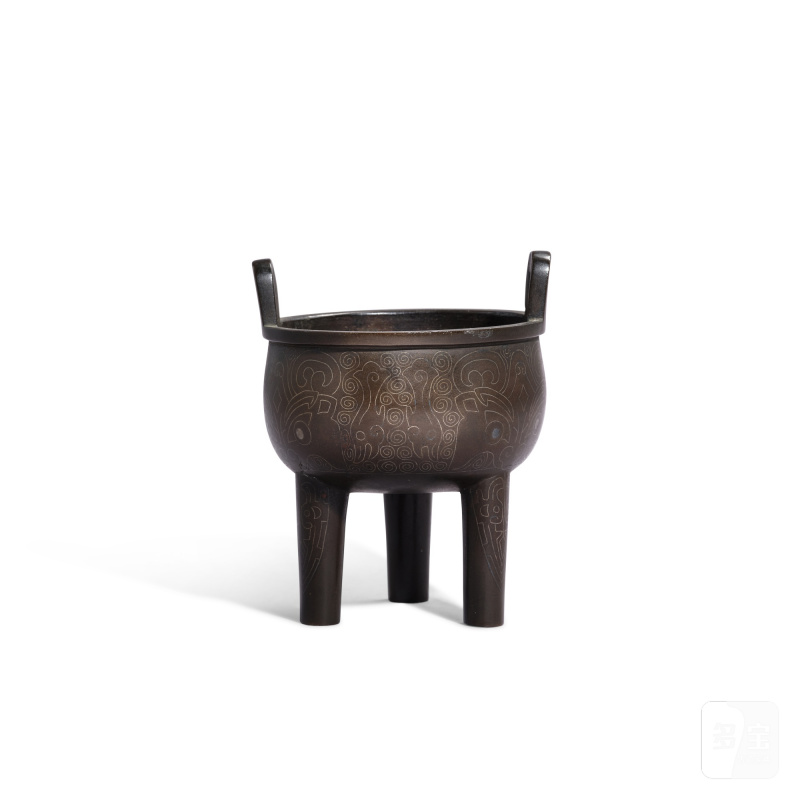 A silver-inlaid bronze 'mask' tripod incense burner, ding, Early Qing dynasty | 清早期 銅錯銀獸面紋鼎式爐 - 图2